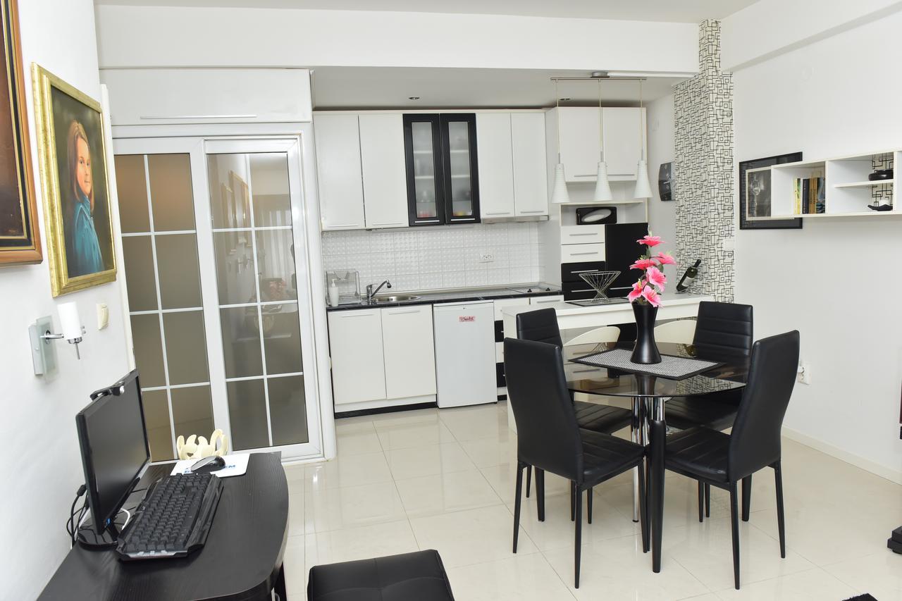 Apartment Union Kumanovo Esterno foto